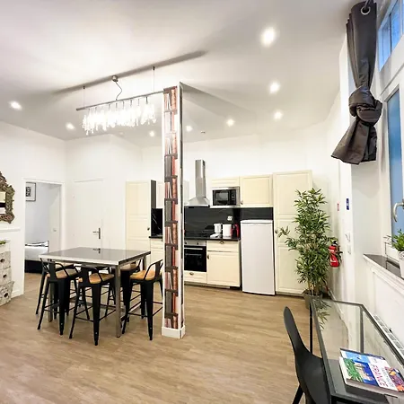 Urbanflat 101 - Modern Charming In Le Marais アパート